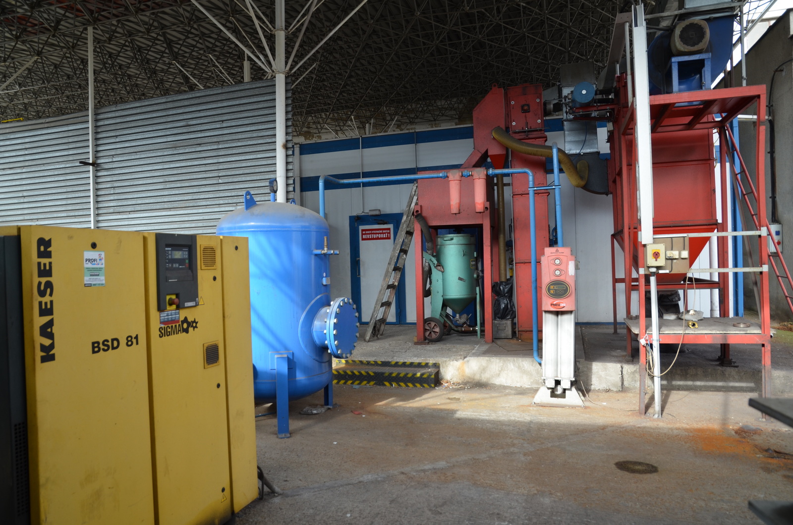 Otryskávací box OTECO – pohľad 3